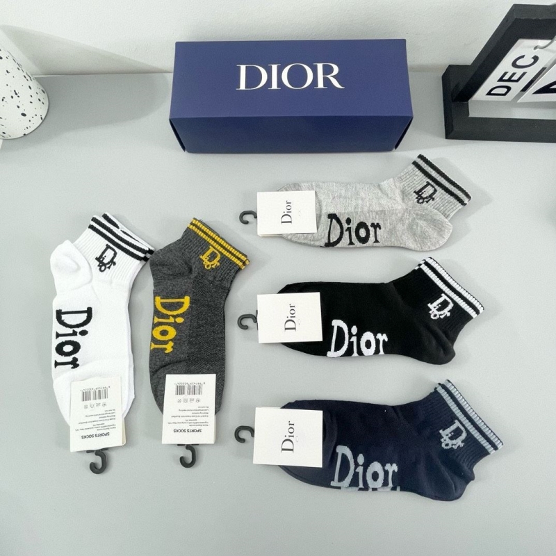 DIOR